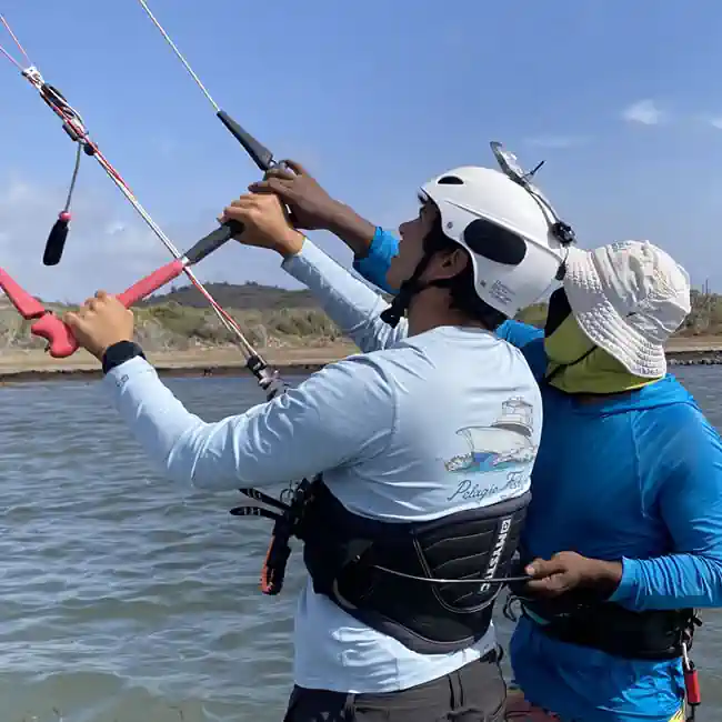 Guide 9 Learing how to kitesurf at St. Joris Bay Curacao